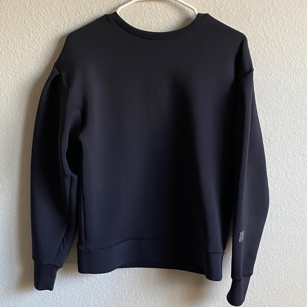 Ultracor 6stripe Womens Black Plush Pleat Pullover